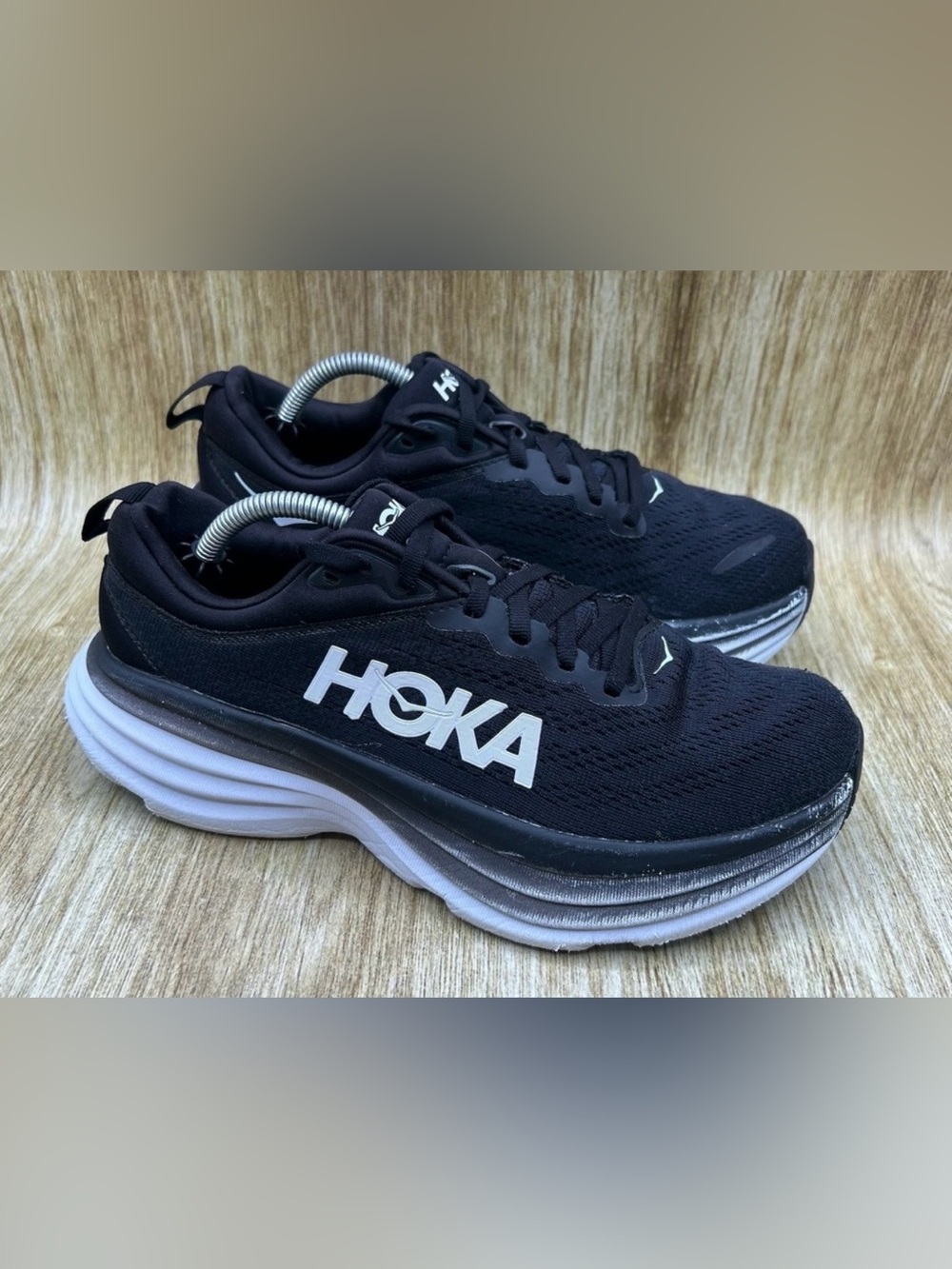 Hoka Bondi 8 Women’s Running Shoes Black White 1127952 BWHT Size 7.5 B